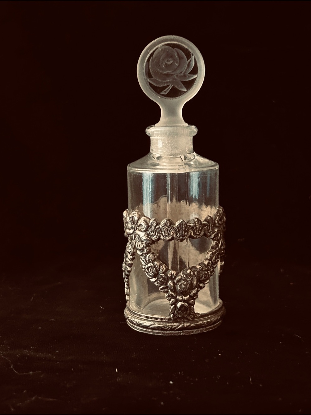 Beautiful Vintage Cased Floral Style Perfume Bottle with Intact Etched Dauber